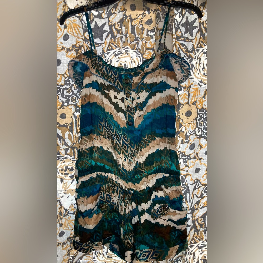 Speechless jumpsuit/romper Size M